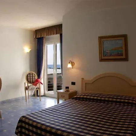 Baia Dei Mulini & Ξενοδοχείο 4*